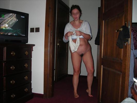 7P Cum on me in my bedroom  and send me pic. kisses eva gionny