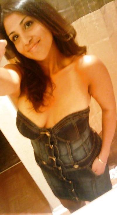 20P I Love Real Latin Women #7 (Non Nude)