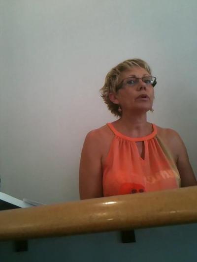 25P Pies de mamá francesa