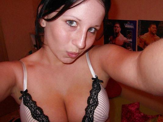 20P Selfshot Teen 03 - Tits, Ass and Pussy