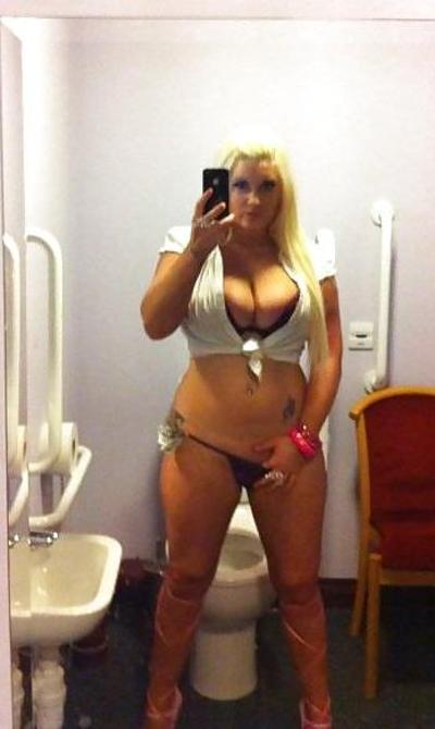25P Британские подростки в Facebook