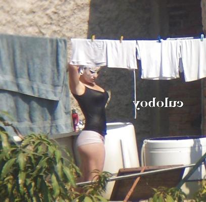 5P Spying on the neighbour daughter Colombia