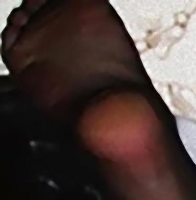 14P Black stockings maid threesome 