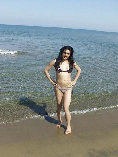 15P Turkish girl: Dicle
