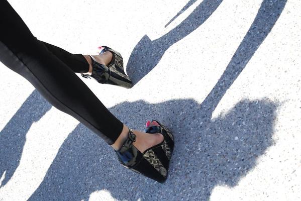 5P Heels on street