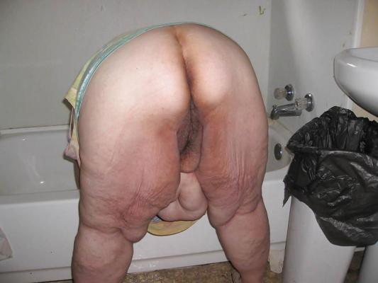 15P New camera bent over pics 