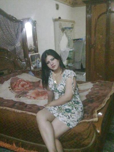 5P Arab woman 14
