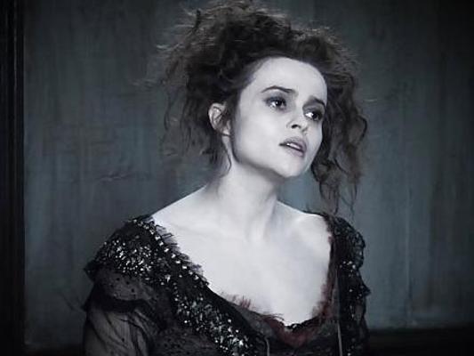 12P Gothic-Girls aus Film und Fernsehen von gestern und heute