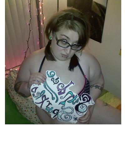 16P Wanna cum play in my bed
