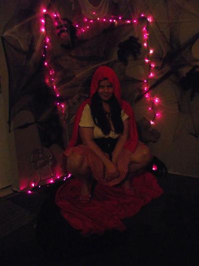 8P More costume fun