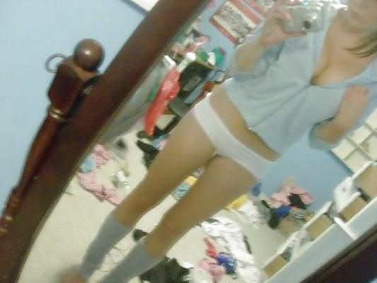 25P Social Network Lesbians From MeetMeMatch