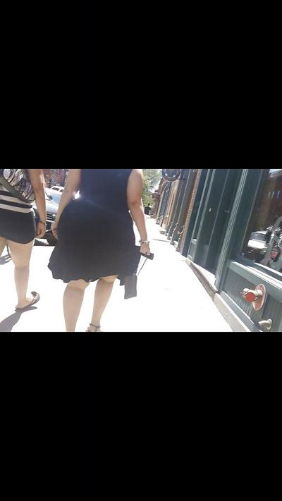 4P DES CULS DE MONSTRE BOUGANT EN PUBLIC !!!!!