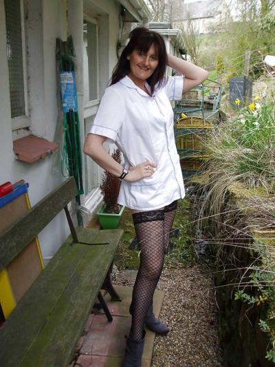 25P Real British Nurses