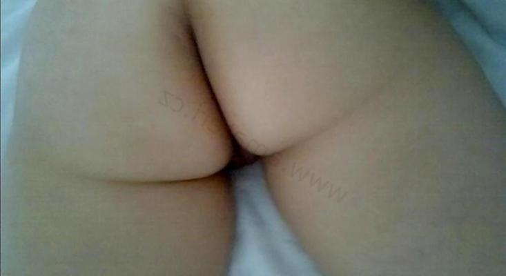 9P My wife ass in thong