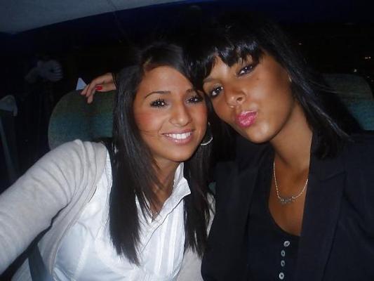 14P Girls french facebook2.