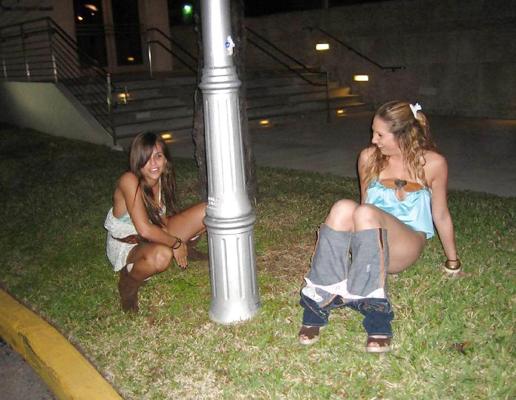 25P Teens Caught 2 (Outside) by Voyeur TROC