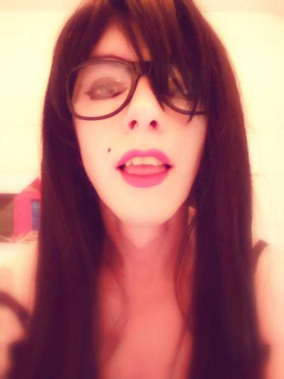 25P Tranny Pretty Kitty the Raven haired Party Girl