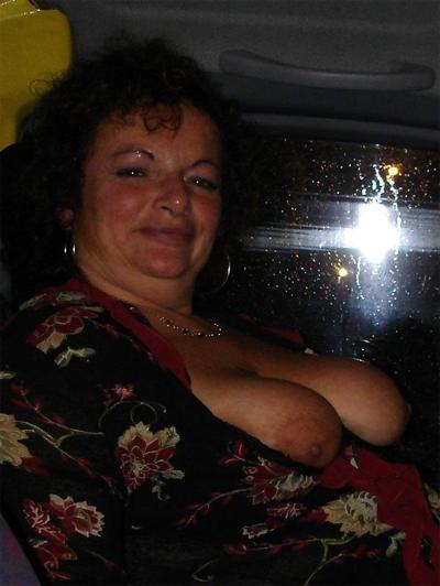 9P Big bitch show in van