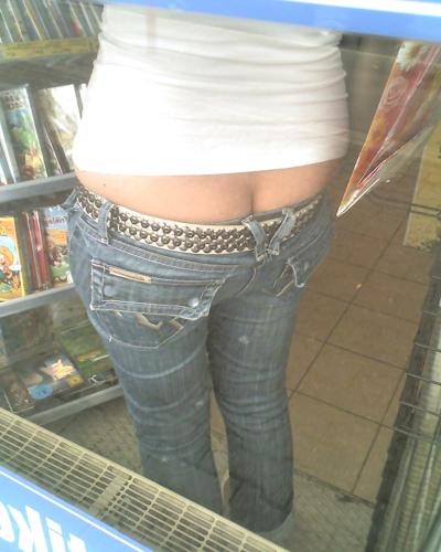 19P Jeansassgirlies