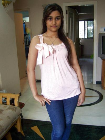 9P Indian Desi Babe 