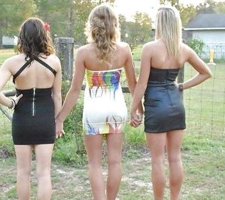 25P Les jeunes salopes ( nonnude )