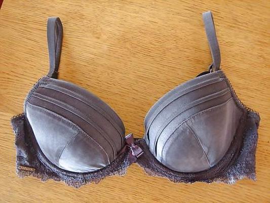 25P Teen bra only Acups