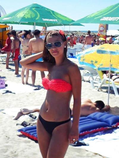 12P Fille italienne : Florina