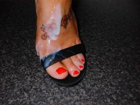 9P Cummy feet