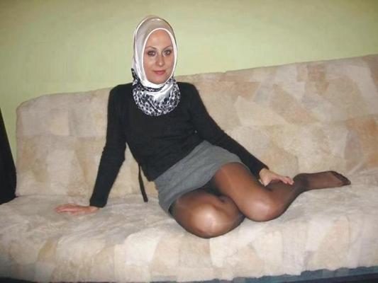15P Sxy arab turkish woman