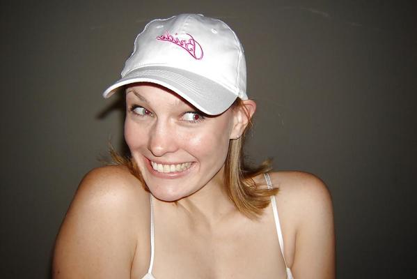 23P NON-NUDE girls around water 2