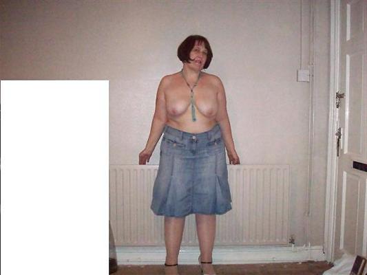 25P Amateur Mature Slut from Nottingham,U.K