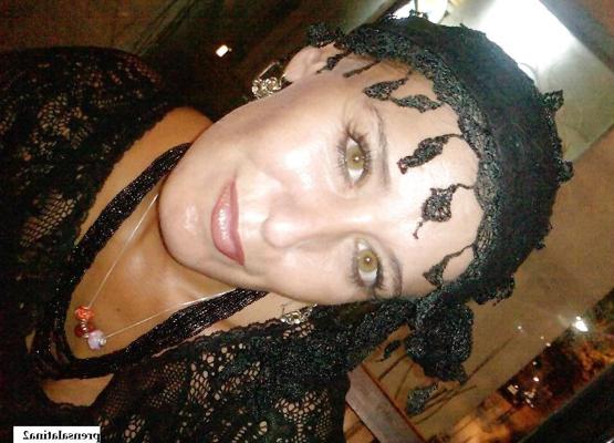10P Turkish woman: Sinem