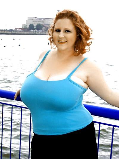 25P Bib and voluptuous females 2