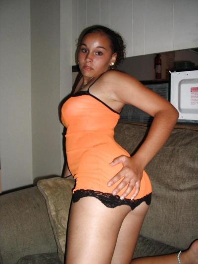 25P Sexy Latino