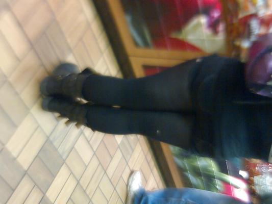 5P Pantyhose in public