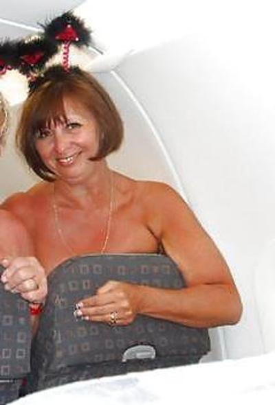 13P Lovely Mature Lady for facials