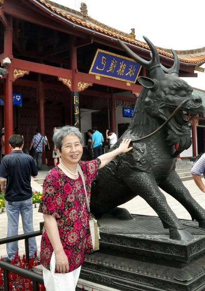 10P My chinese granny