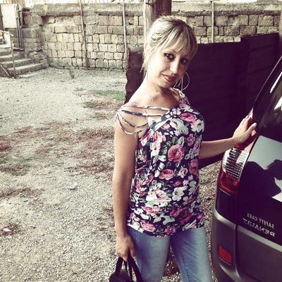 6P Italian beauty: Loredana