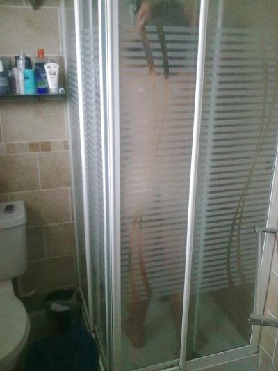 4P Shower Ass