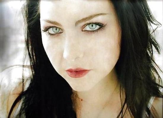 14P Teens in Gothic