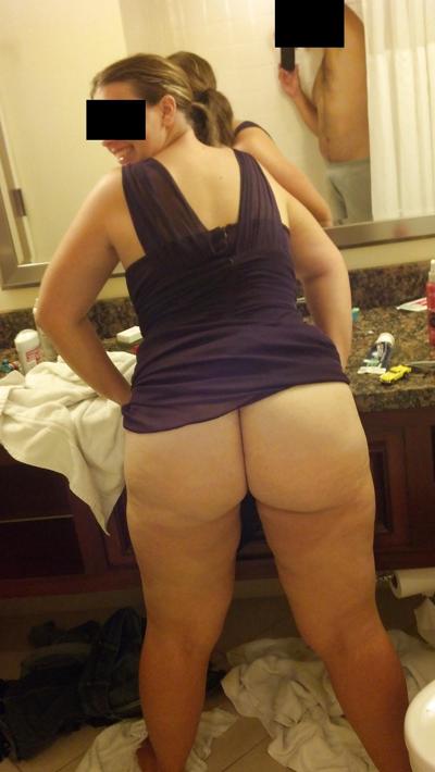 5P Wife being riskay at friends wedding