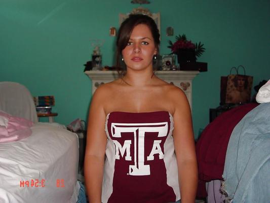 10P Pretty & Busty.