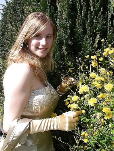 18P Prom Dress & Gloves