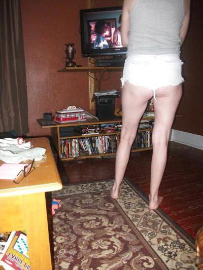 10P Short shorts