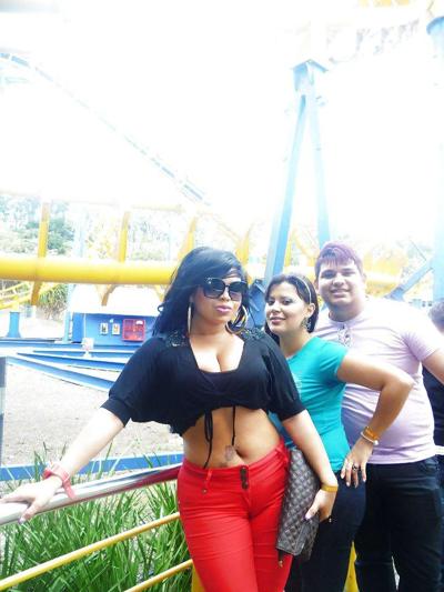25P Big tit latina