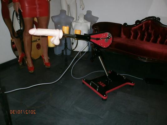 13P Miss Lady Tina  Domina Herrin Fickmaschine Strapon