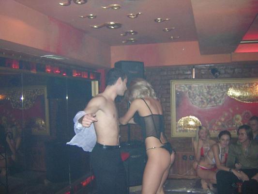 14P Ro Clubbing - Q Club