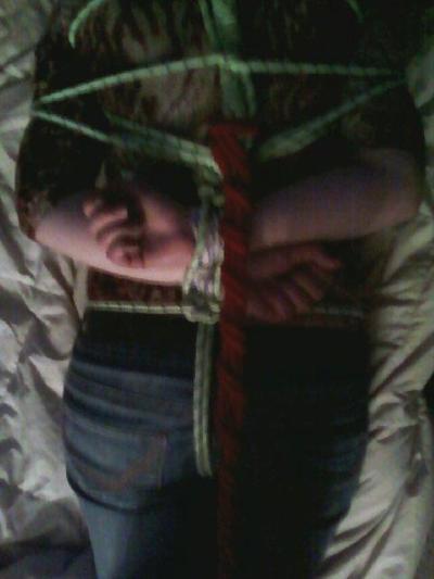 25P Rope bondage and wrapping