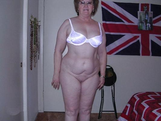 8P My Granny asked me to Take Photos