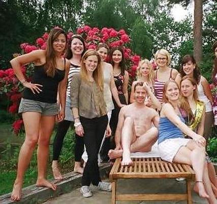 11P Women and cock 17 - Real CFNM party